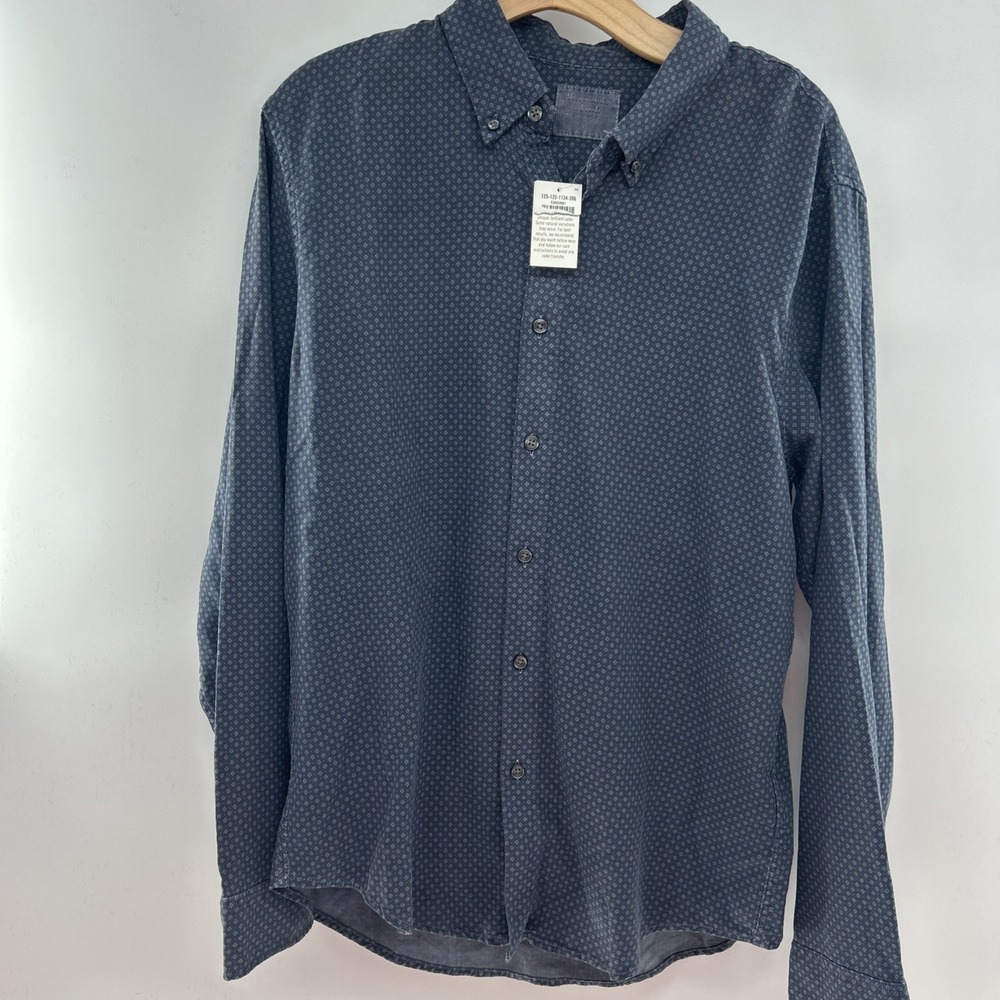 NWT Abercrombie Fitch Men's Long Sleeve Button Up Shirt Blue Size Large Pattern